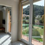 Vue sur le balcon de la location F2 n°210, côté jardin piscine, loué par Résidence le Catalogne** à Amélie les bains