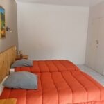 Chambre avec deux lits simples location F2 n°210 loué par Résidence le Catalogne** à Amélie les bains