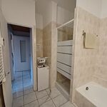 Salle de bain F3 Résidence le Catalogne