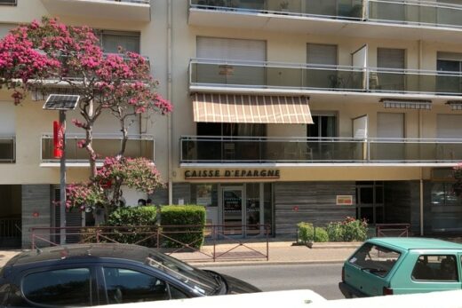 T1 de 24 m², classé 3 * , balcon , clim et garage au 4è étage ascenseur, 40 avenue du vallespir &#8211; Chamoulaud