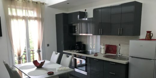 Appartement n5 nostra senyora propriétaire sci cjv2015 - pièce vie