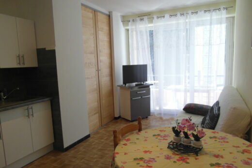T2 N° 38 – Bat B2 , 38 rue des thermes &#8211; aubert-Sala