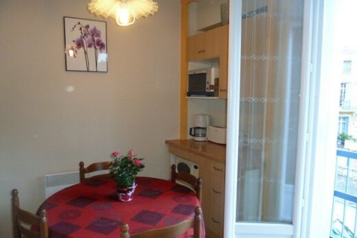 Résidence les Thermes, Bâtiment B3, n°47. Reine Pujade