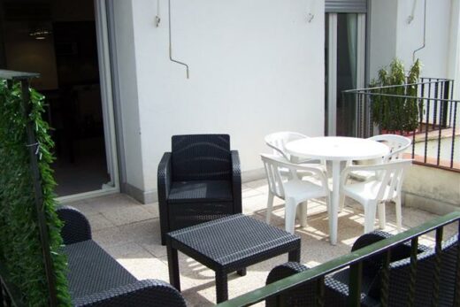 F2 n° 13  &#8211; terrasse plein sud  &#8211; Résidence le Roussillon