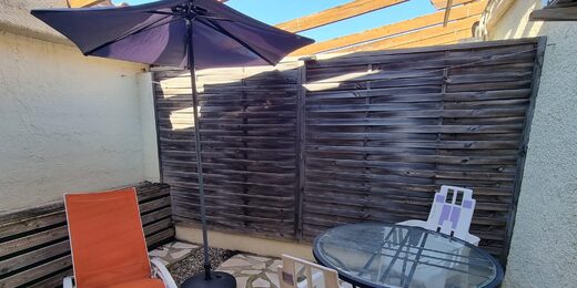 Amelie les bains, location Derveau Apt N° 2 , cour