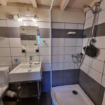 Amelie les bains, location Derveau Apt N° 2 , salle de bain