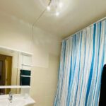 Lavabosde la location à Amélie-les-Bains, proposée par Mr Dumitrascu