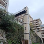 Ascenseur exterieur de l'appartement N°262 de monsieur Mercier à Amélie les bains