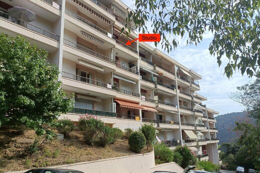 studio 33 M², 10 rue du parc &#8211; Mercier